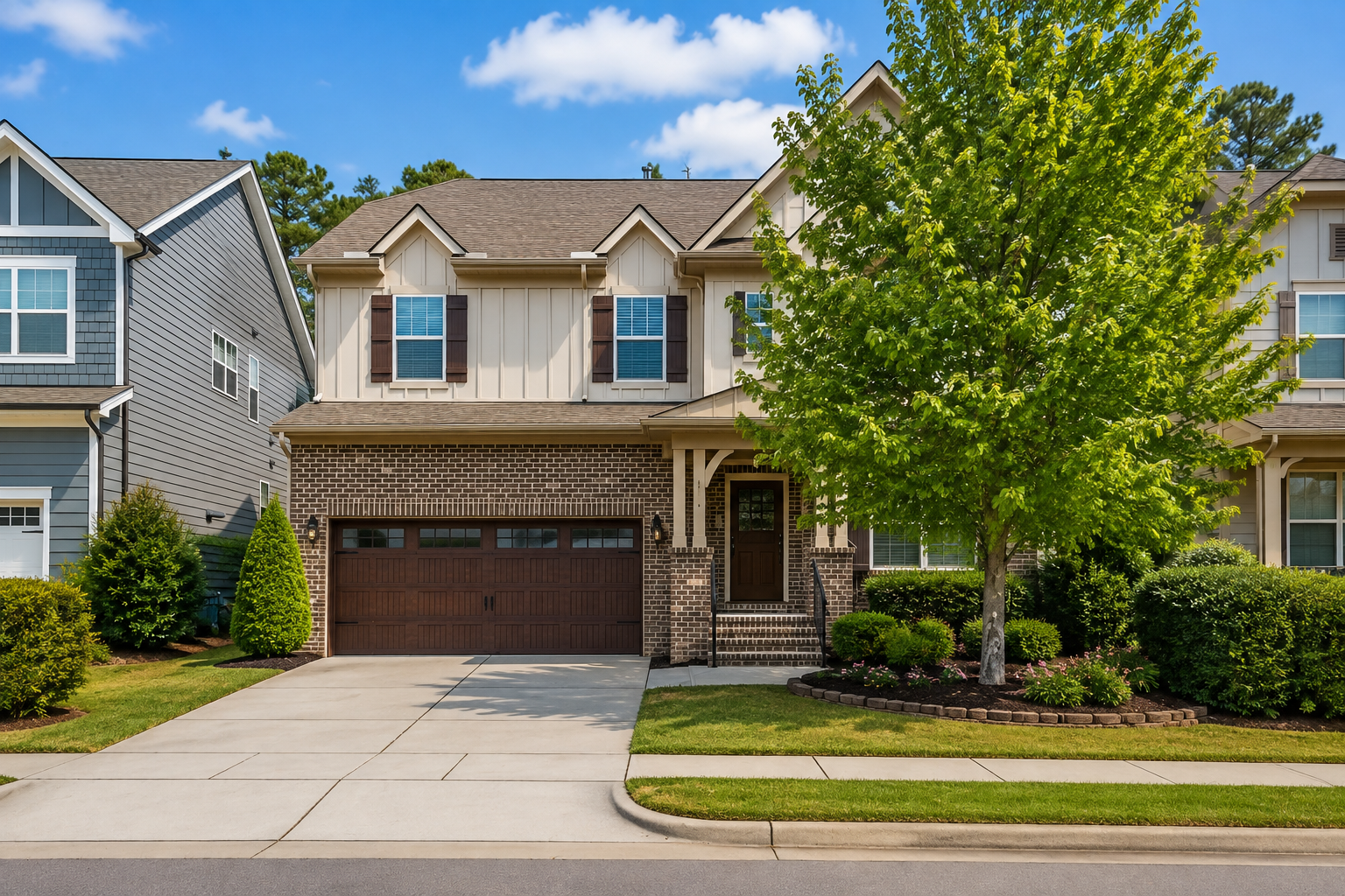 Дома и повседневная жизнь в Amberly, Cary NC