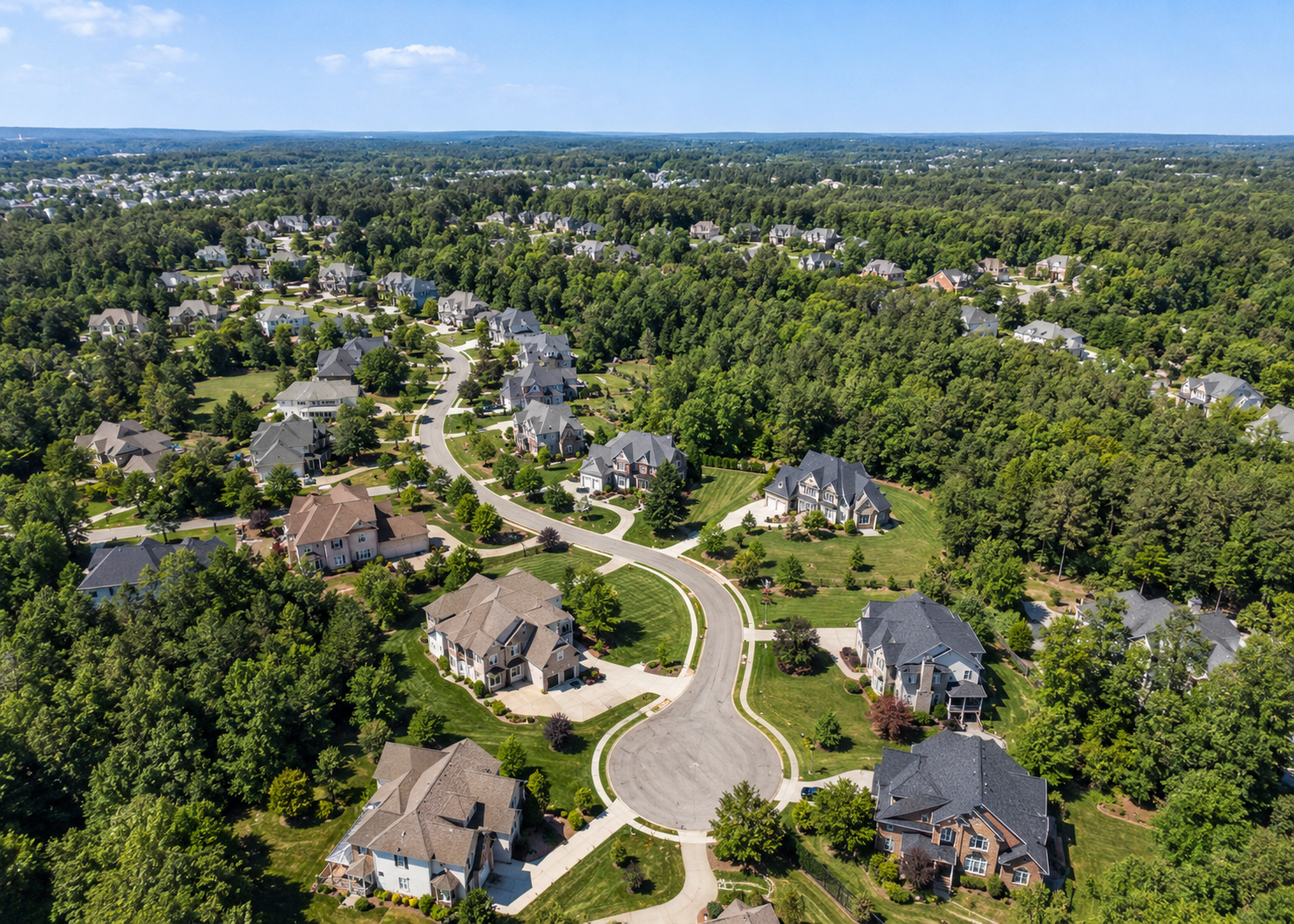 Отдельно стоящий дом и просторный участок в Copperleaf, West Cary