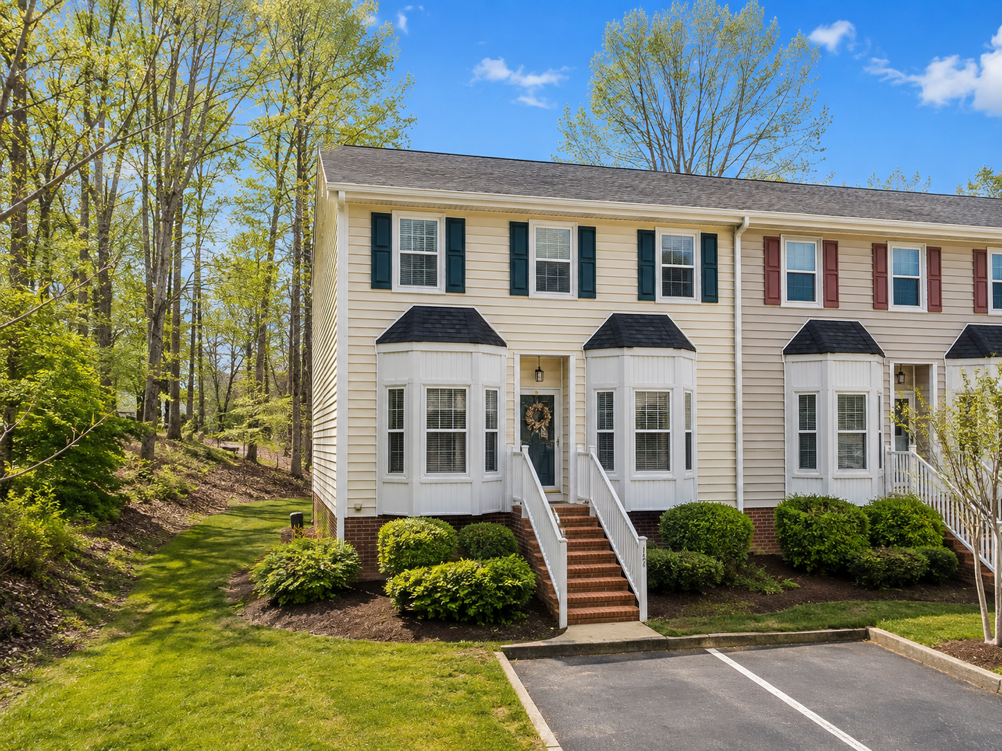 Townhomes в Kildaire Farms, Cary NC